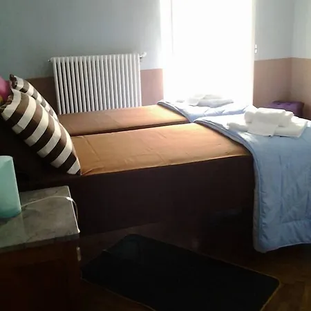 Lo Scudiero فندق مبيت وإفطار 3*